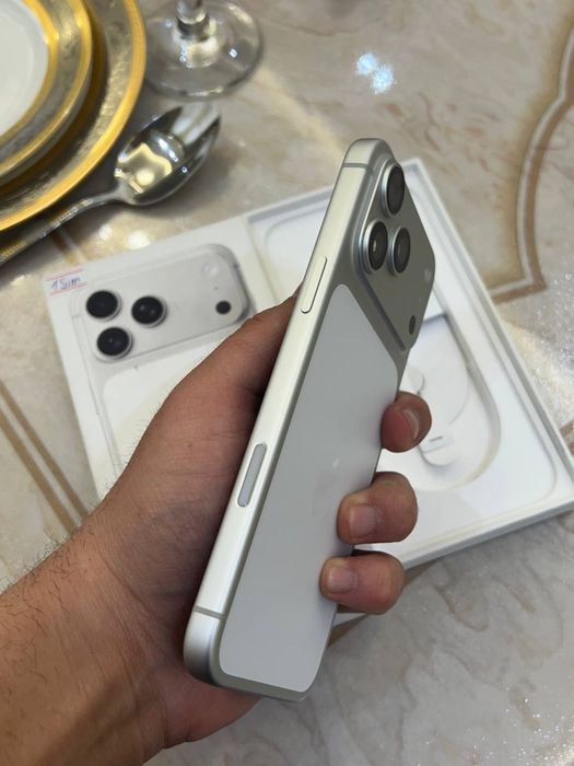 Iphone 17 pro max srochna