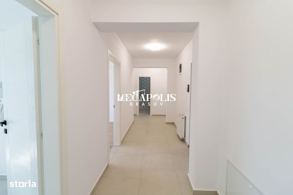 Apartament 3 Camere Decomandat Tractorul Intabulat