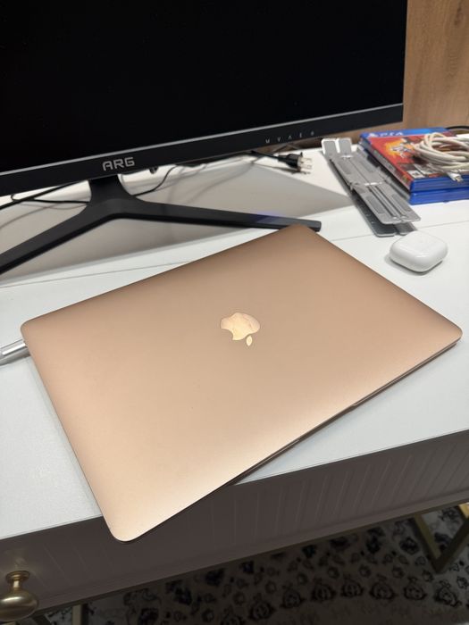 Macbook air (M1 2020)