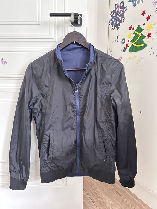 Легкая куртка ветровка