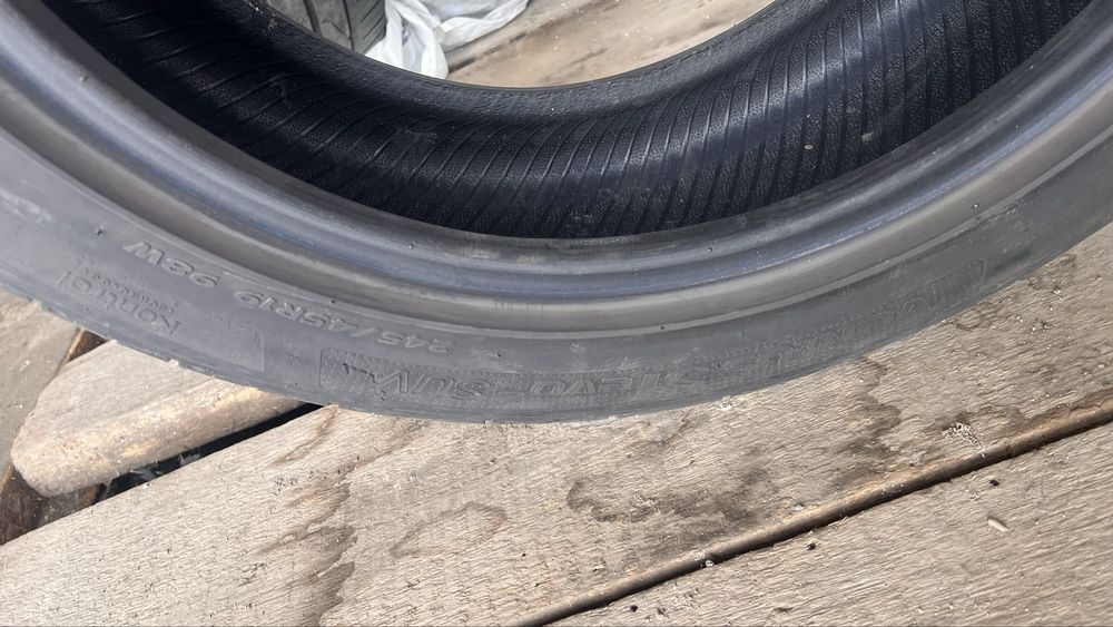 Шины летние 245..45.R19