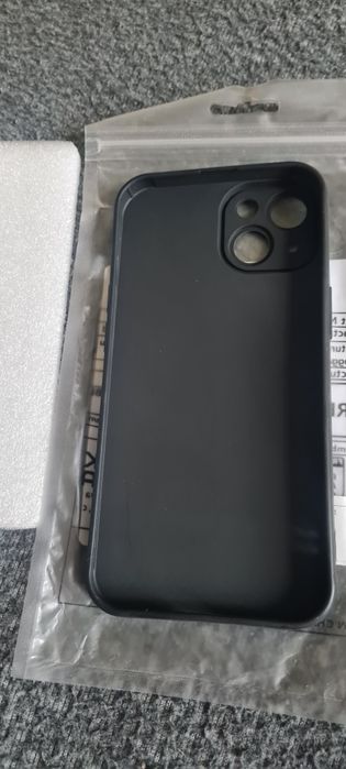 Калъфи за IPHONE 14 и 14 Plus
