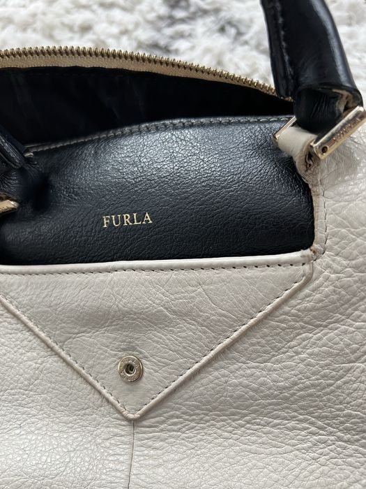 Furla  естествена кожа
