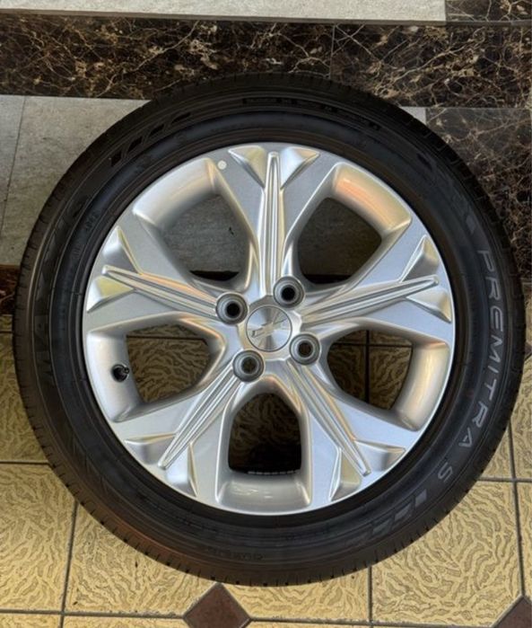 Onix diska sotiladi 16-razmer