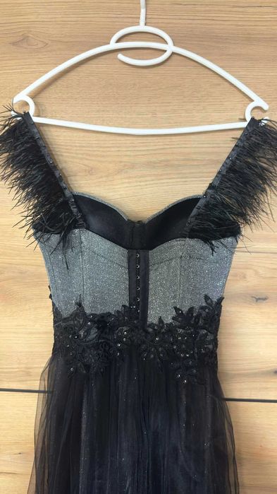 Дизайнерска бална рокля