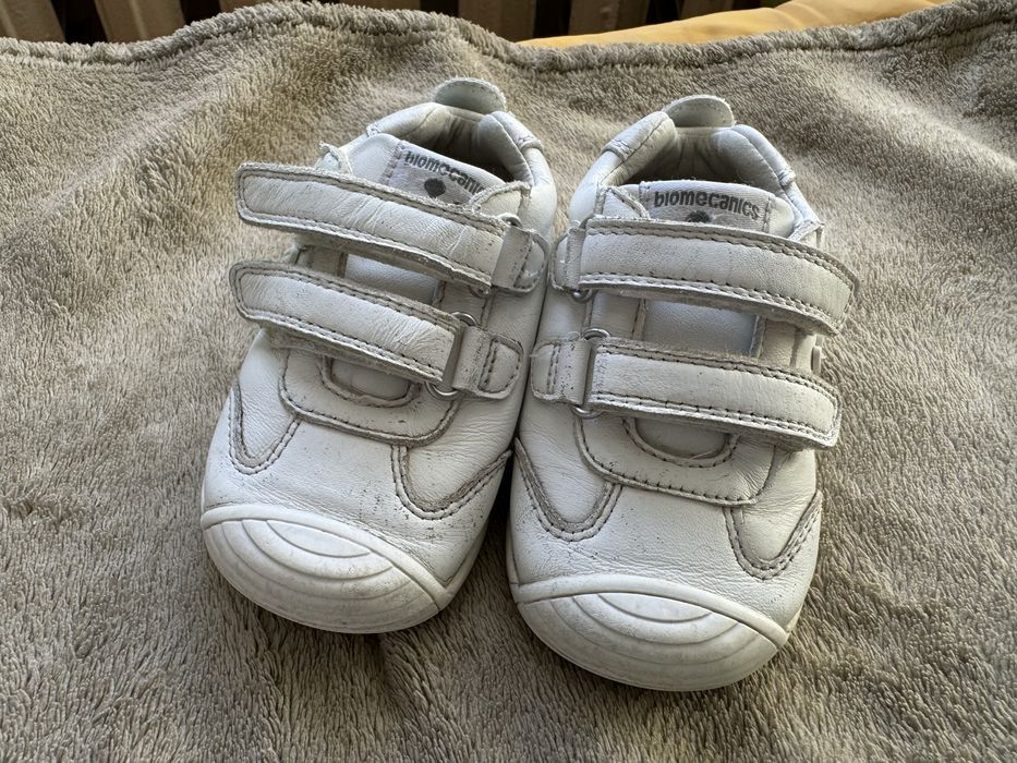 Papuci piele biomecanis 21