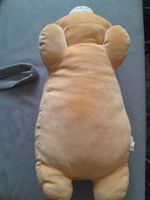 Плюшена мечка бежава