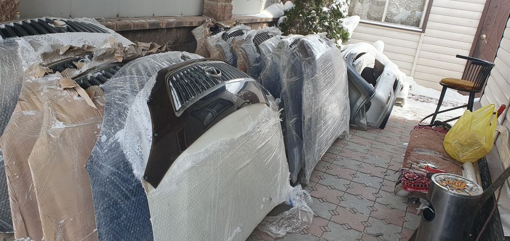 Капот на лексус Rx 300,330.