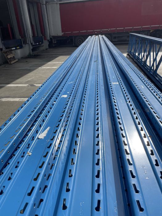 Rafturi metalice industriale