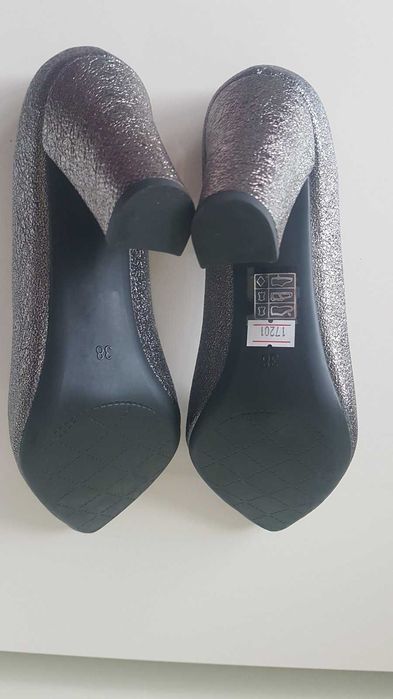 Чисто нови луксозни дамски обувки с чантичка от естествена кожа MGESS