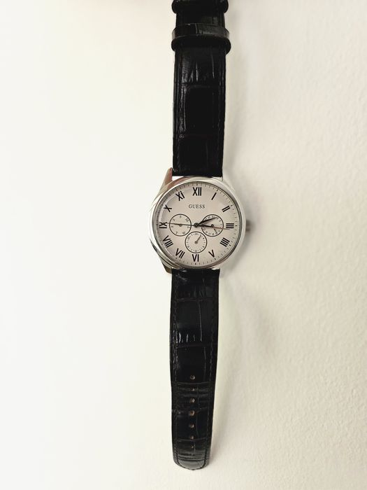 Ceas bărbătesc GUESS – brățară din piele naturală, stil elegant / casual