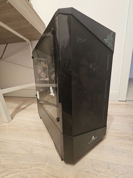 PC gaming + monitor BenQ ZOWIE 144Hz. 2.300 lei tot pachetul