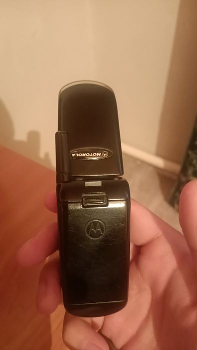Моторолла ұялы телефоны