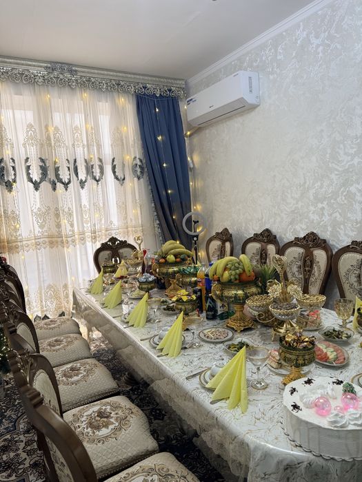 12ta stul bitta stol sotiladi Manzil termiz shahar narxi kelishiladiii