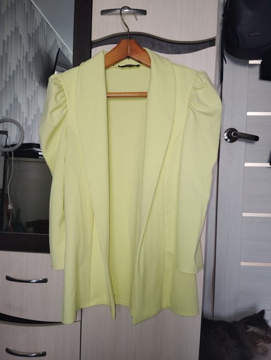 Женская одежда р-р 40-42