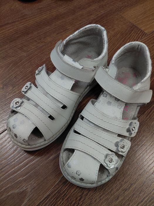 Обувь на девочку 29-32р.