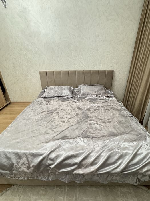 Кровать очень красвый