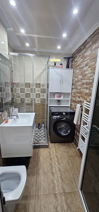 Vand Apartament cu 2 camere