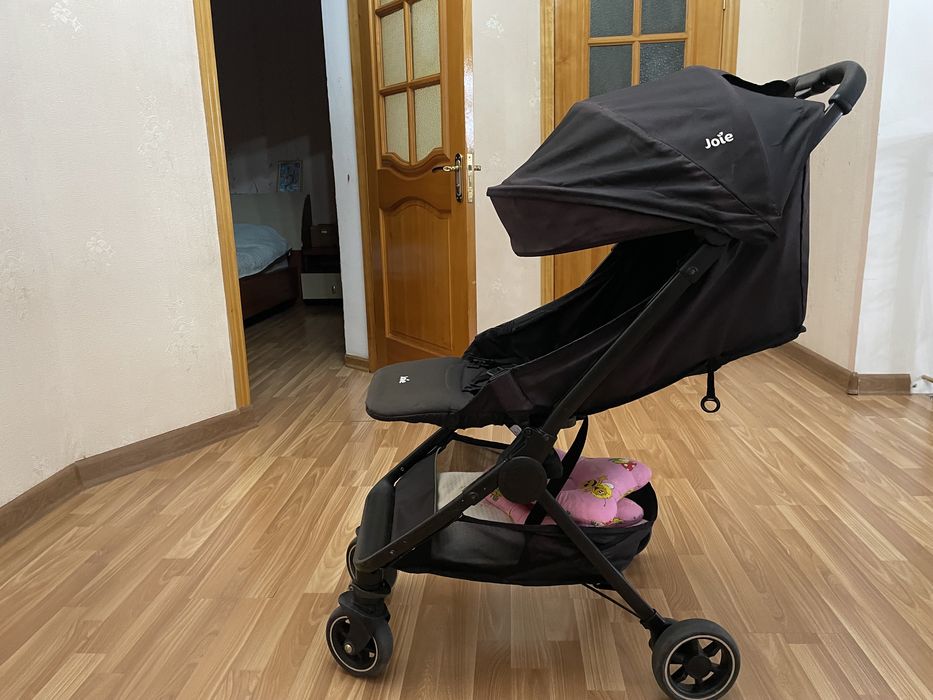 Коляска Joie Pact black