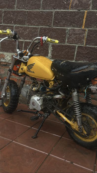 Honda mankey 125