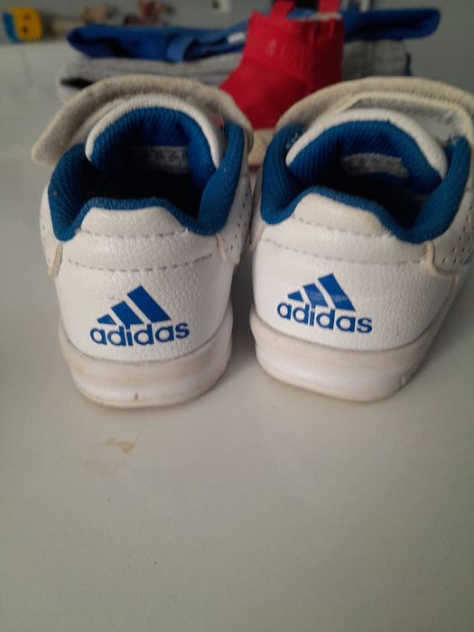 Обувки за момче адидас , зара