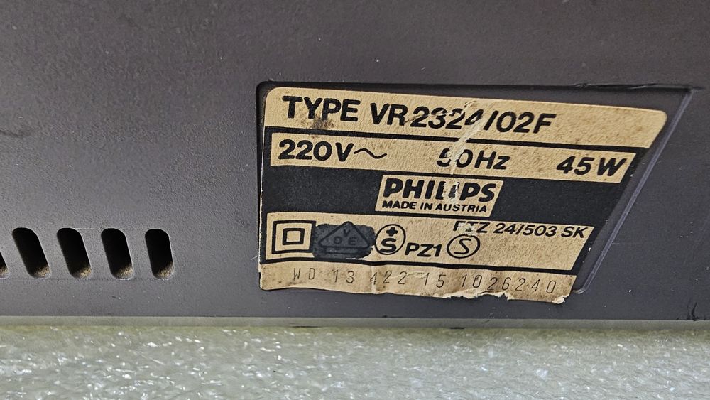 Philips VR2324 – Video2000