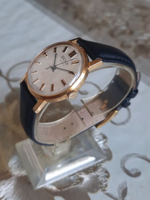 Позолоченные часы SEKONDA-Ау10