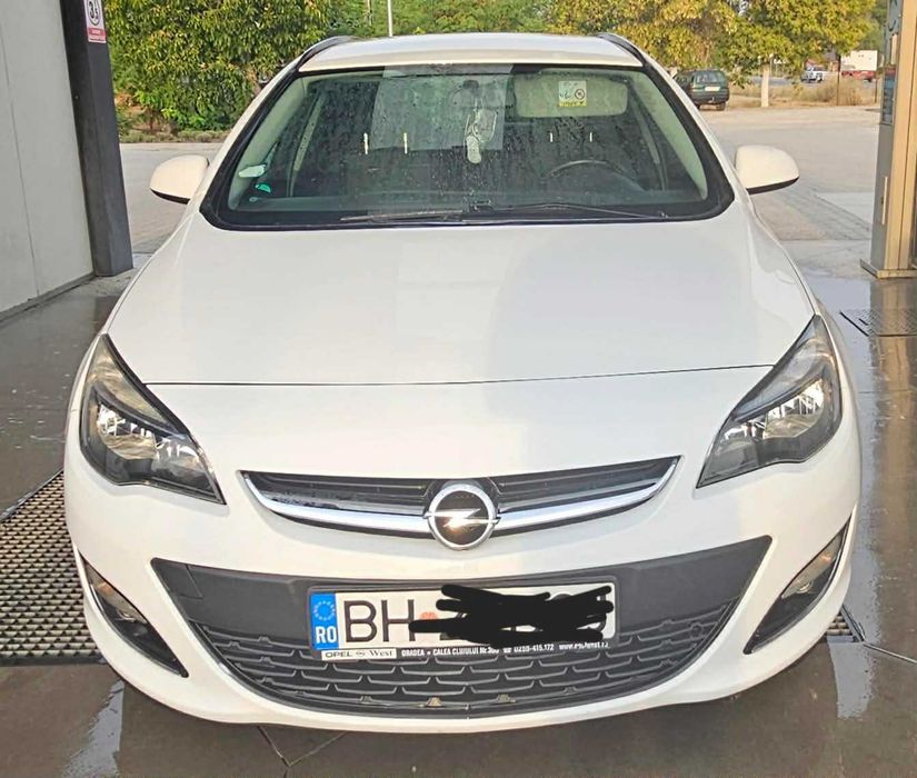 Opel Astra J Sport Tourer 1.7 cdti