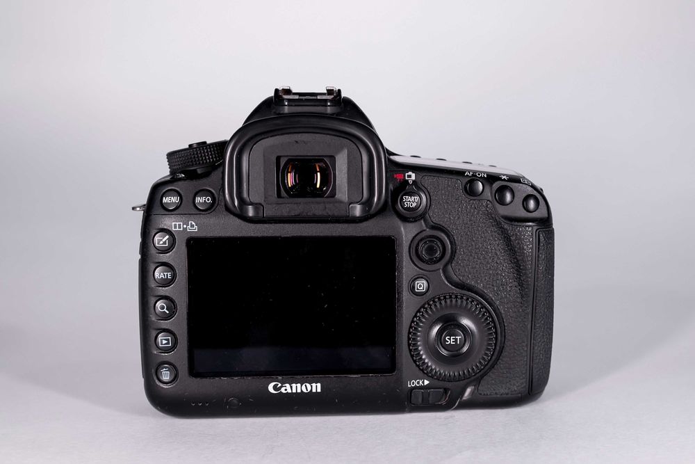 Canon 5D markIII профессиональная камера