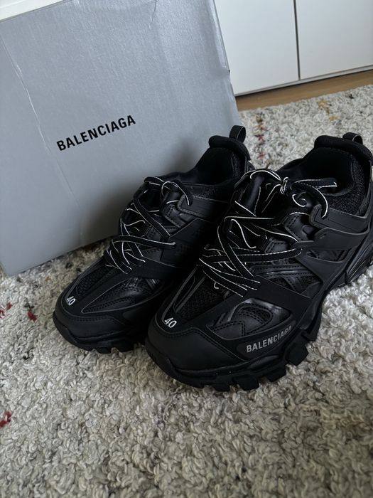 Balenciaga Track maime 40
