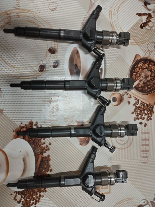 Дюзи за Nissan X-trail 2.2 dci 2004г 6 скорости