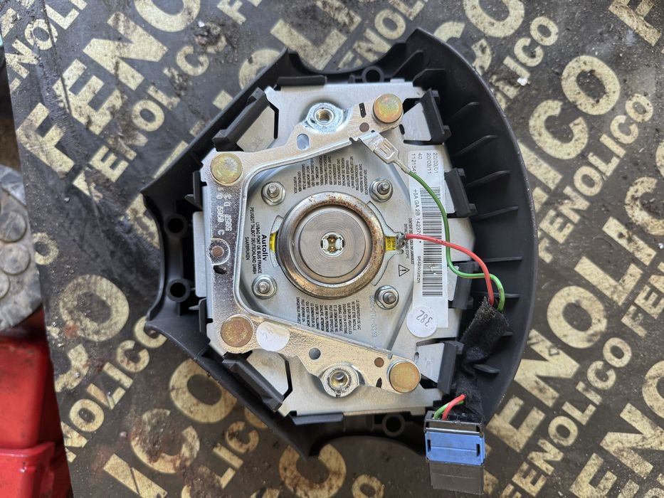 Airbag от Peugeut 206