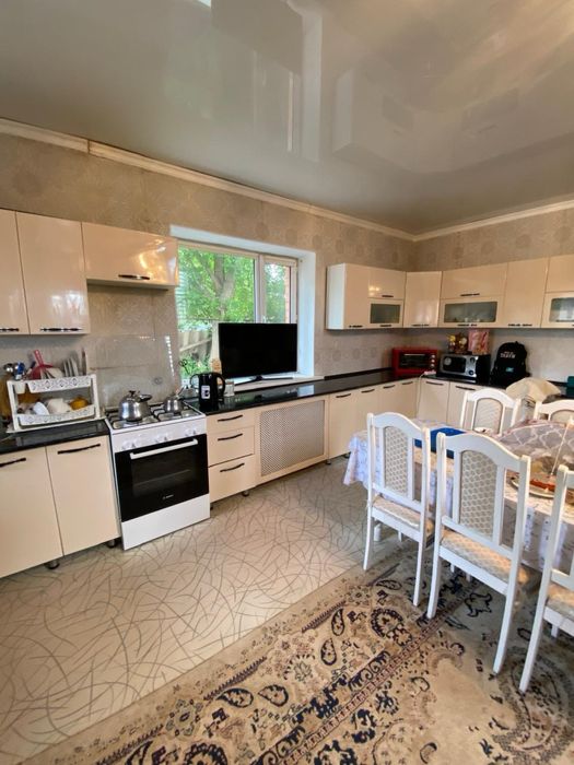 Продам коттедж в мкр. Оторвановка