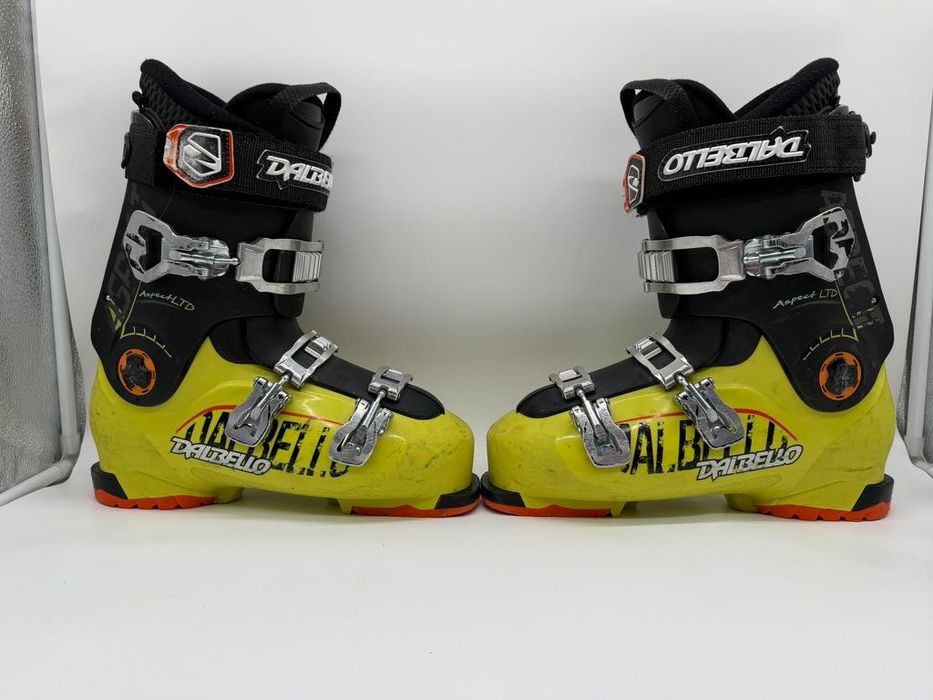 Clapari ski schi Dalbello Aspect LTD marime EUR:43 Mondo:28 Flex:90 last:102