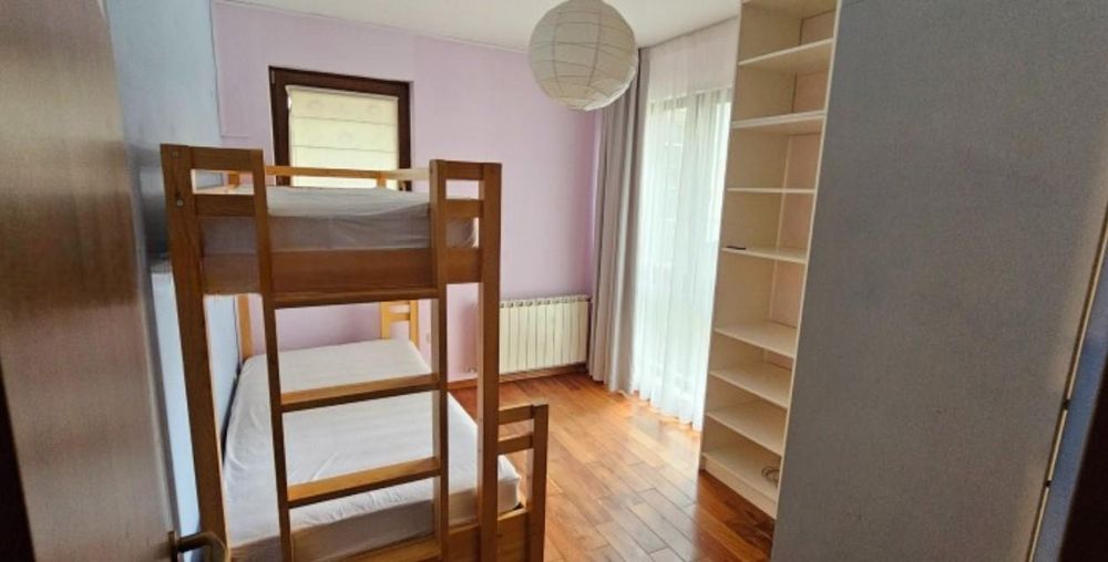 Дава се под наем Тристаен апартамент в София, Витоша - 100 кв.м за 825 € - Снимка #4