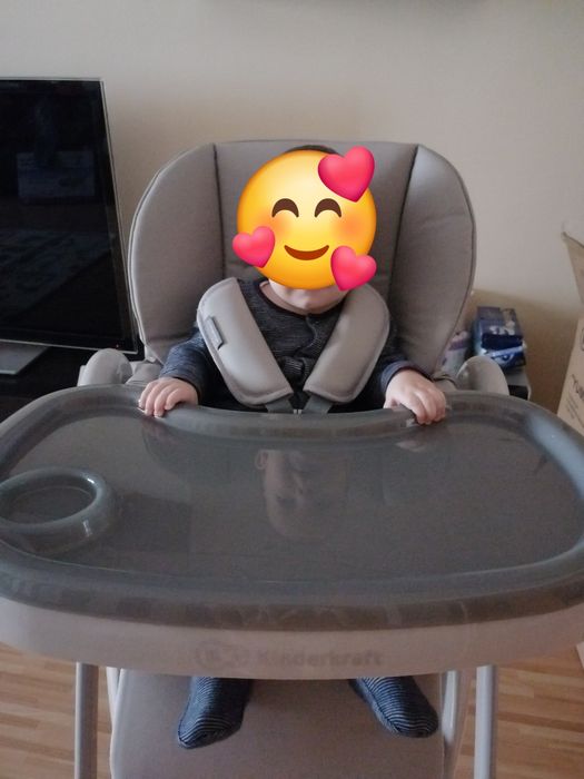 Vând scaun masa bebe