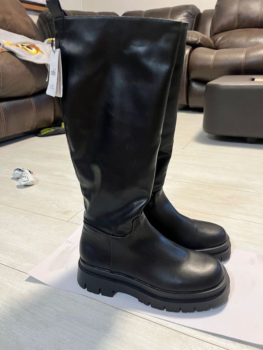 Дамски ботуши нови - безплатна доставка