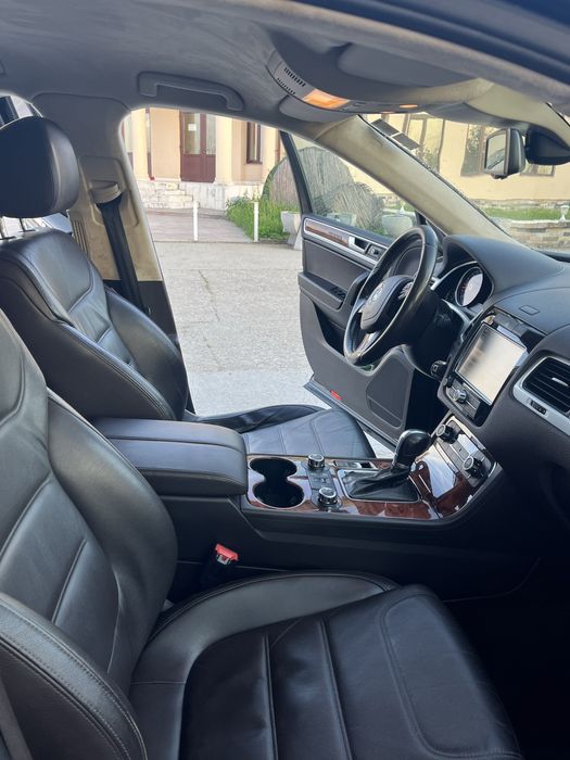 De vânzare vw touareg 2012, 245 cp, cod  CRCA