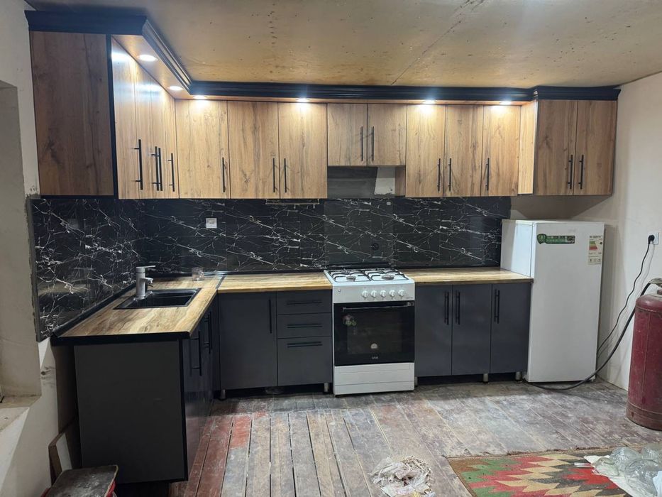 Zamonaviy oshxona mebellari buyurtma asosida o’lchash va yasash