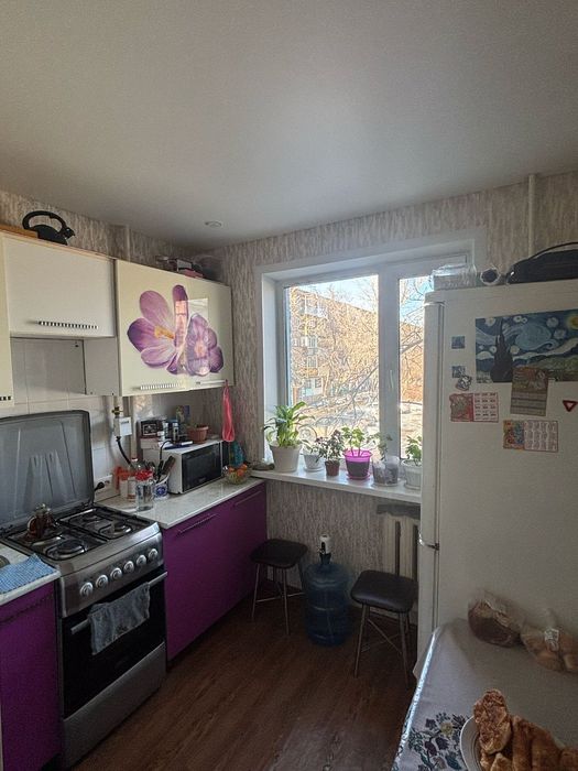 Продам 2 комнатную квартиру