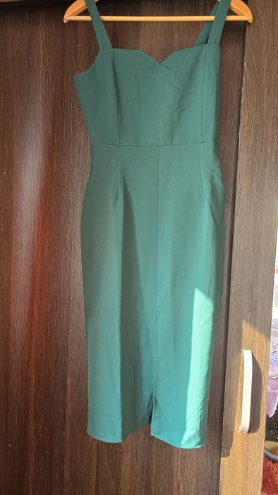 Vând rochie noua Trendyol 36