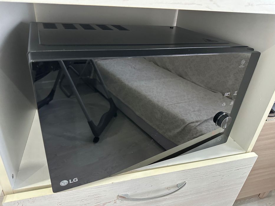 Микроволновая печь