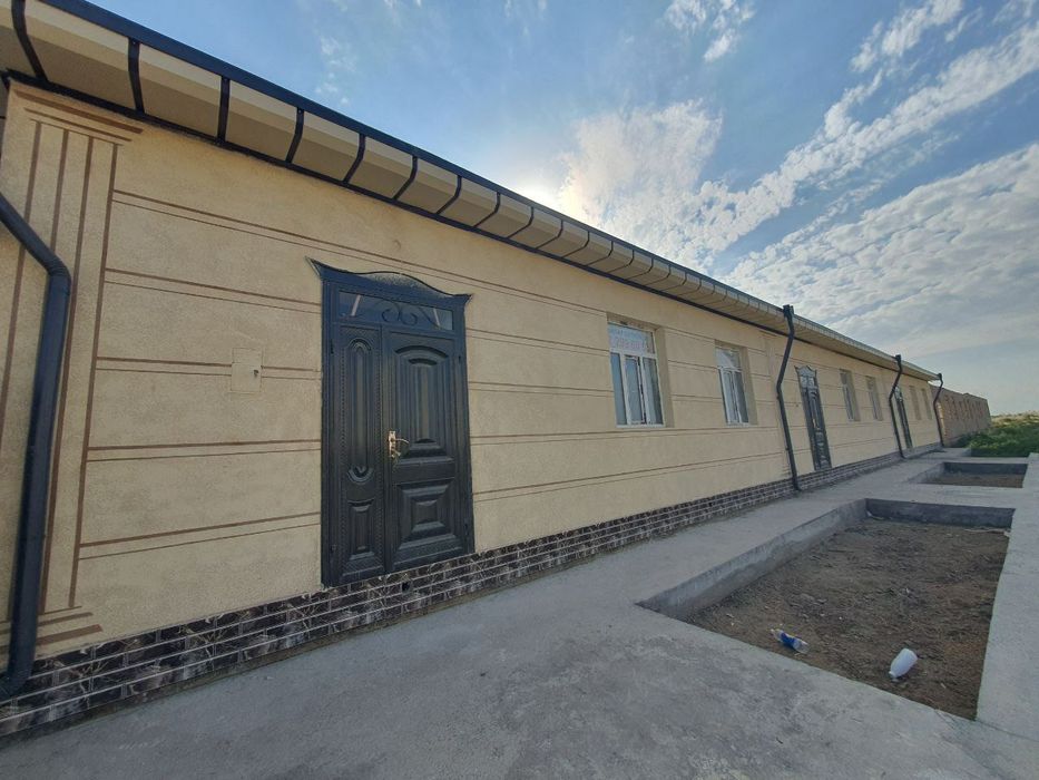 Ховли жойлар сотилади