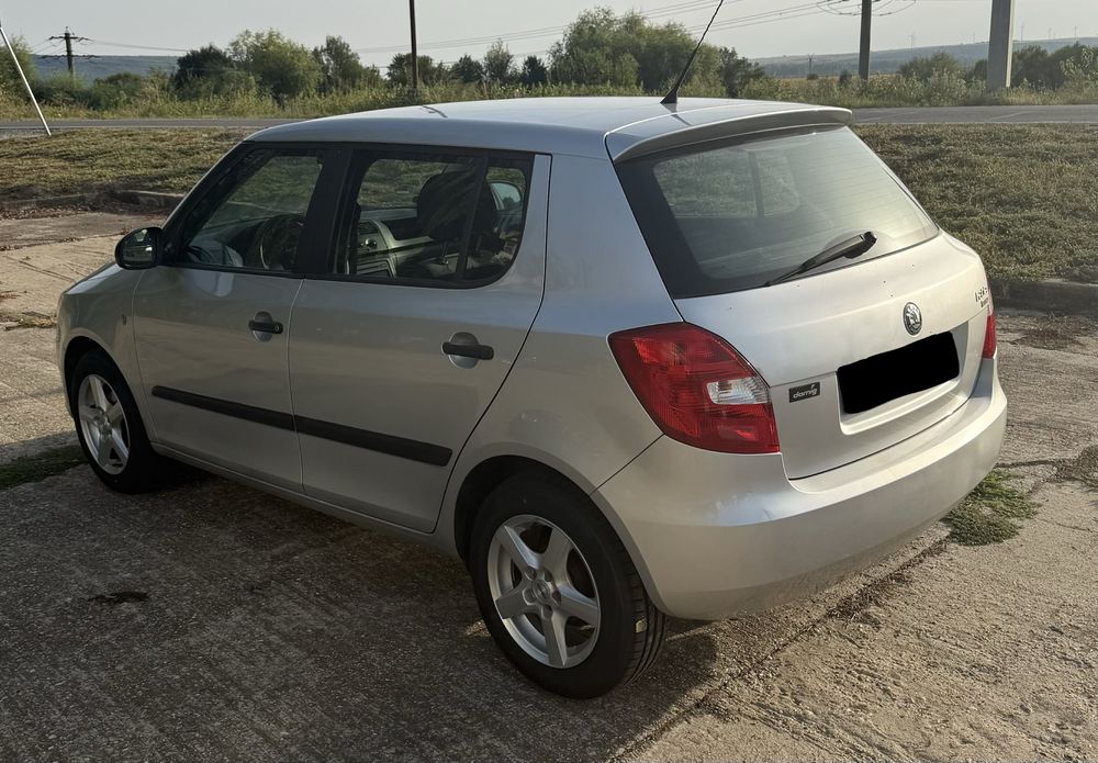 Skoda Fabia 1.2 HTP an 2010 STARE FOARTE BUNA - 212.000 km