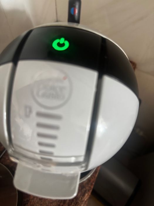 Кафе машина- Dolce Gusto