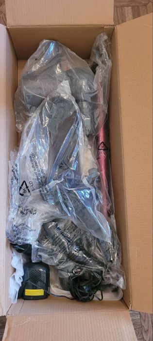 Пылесос DeLonghi