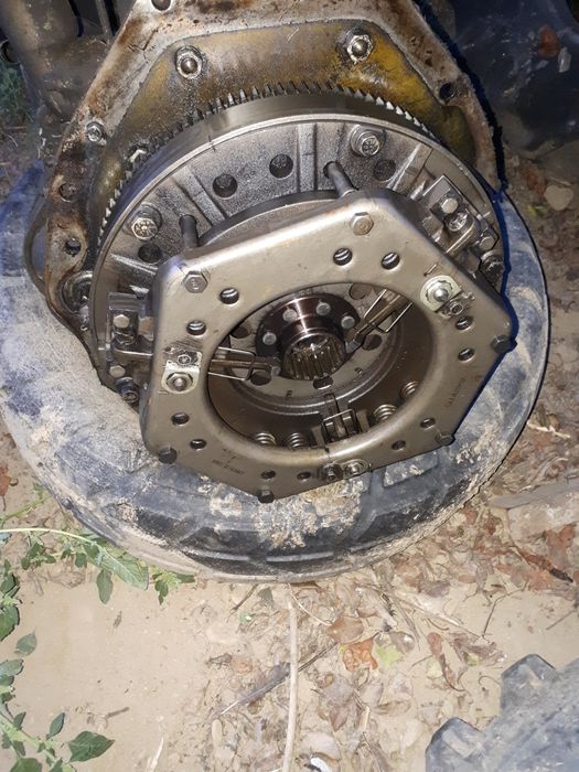 Piese tractor Fiat 513 ,615  ambreaj