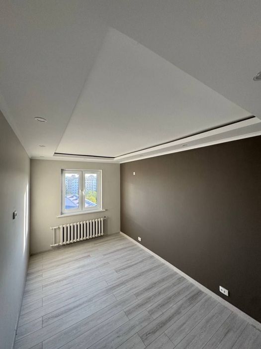 Ойбек 21 дом Срочная цена 2х ком