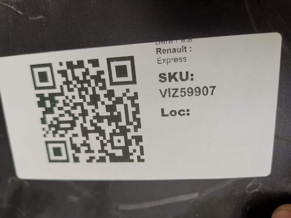 Предна броня Рено Експрес / Renault Express Оригинална, в добро състоя