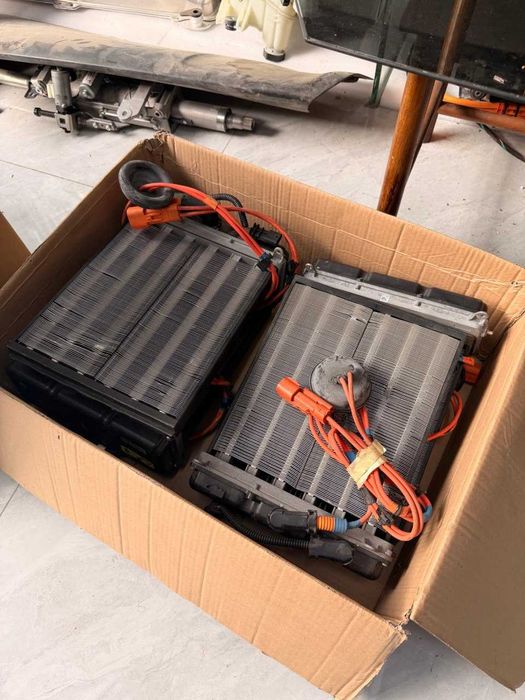 Нагреватели на автомобиль Tesla